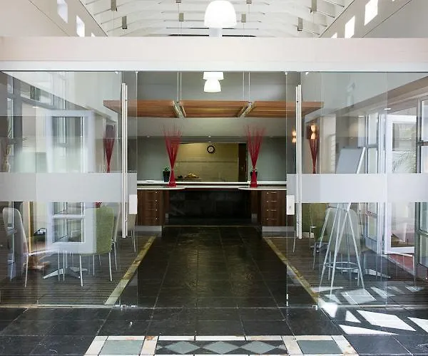 Bellvista Lodge & Annexe