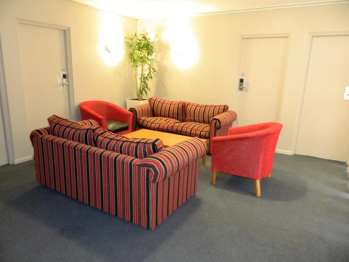 Bellvista Lodge & Annexe 3*, Bellville