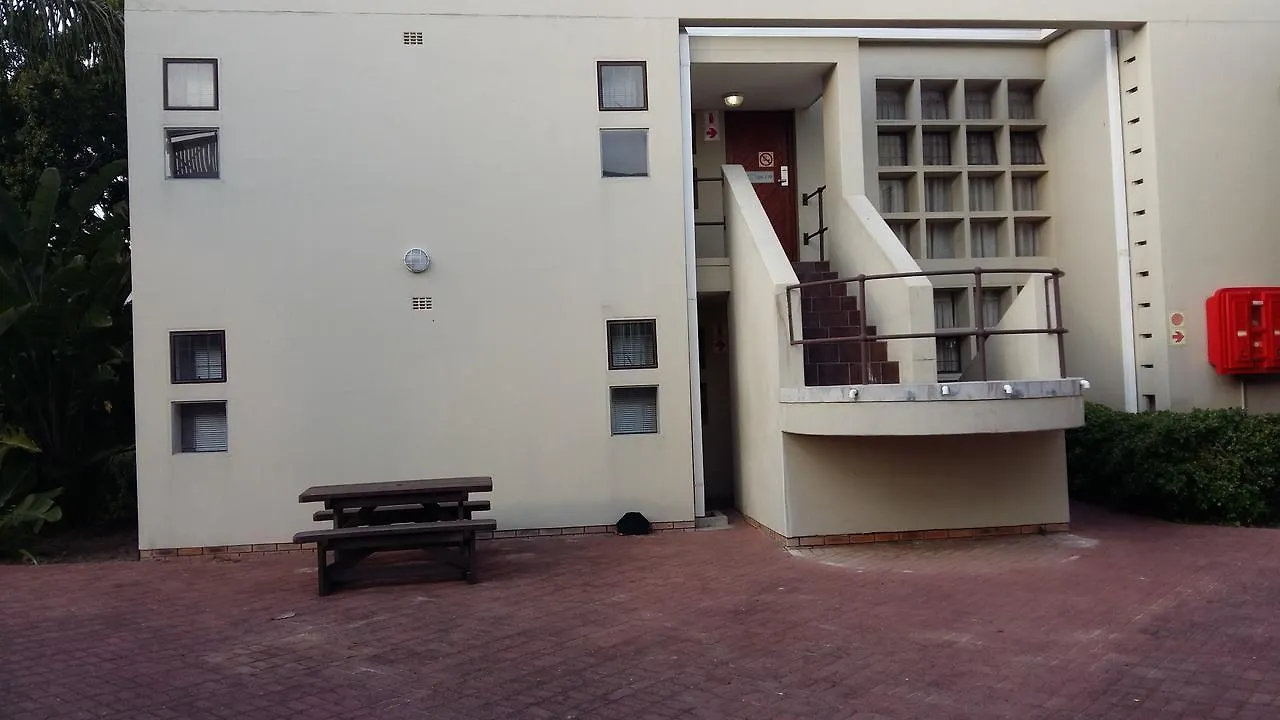Hotel Bellvista Lodge & Annexe